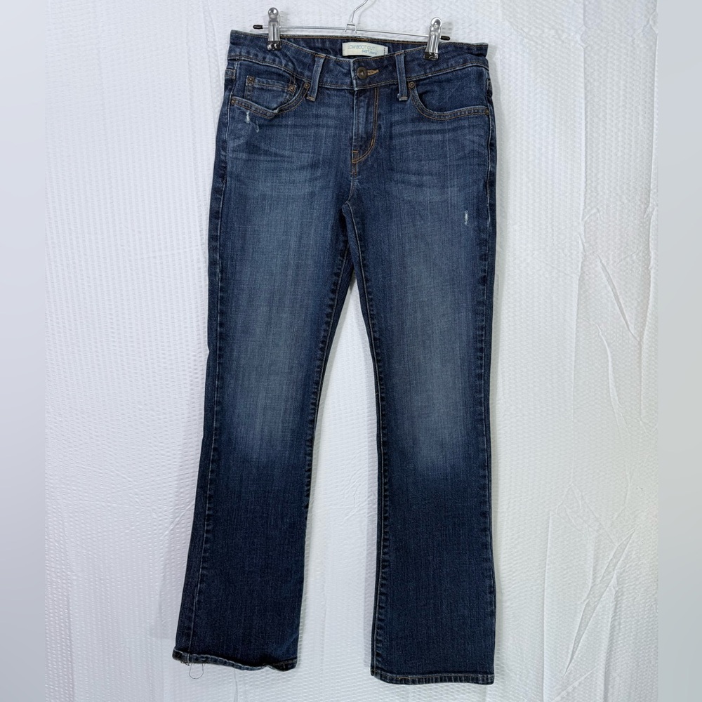 Vintage Y2K Levi’s Dark Wash Denim Five Pocket Design Size 4 Jeans Low Rise